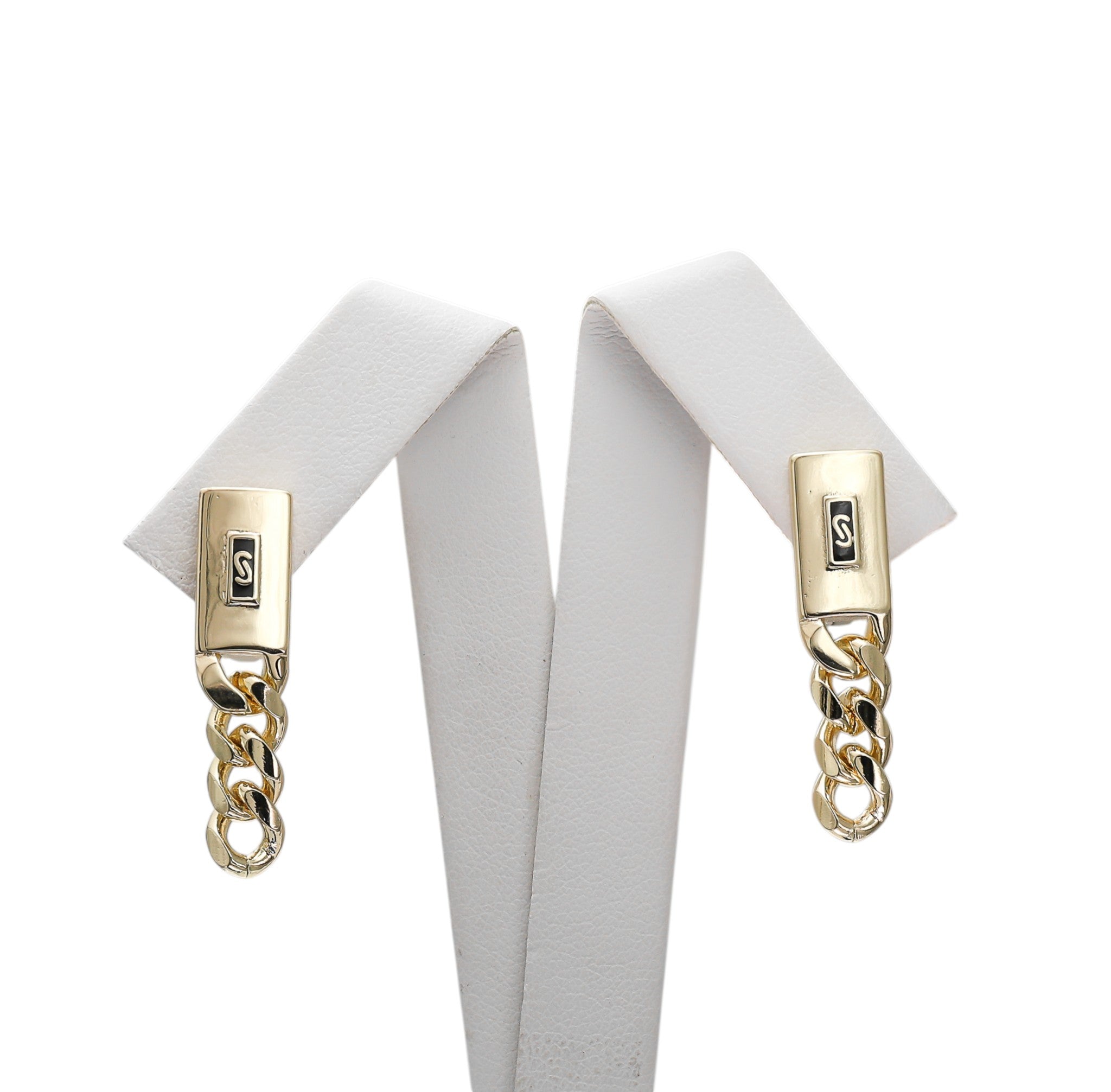 Cercei Placați cu Aur